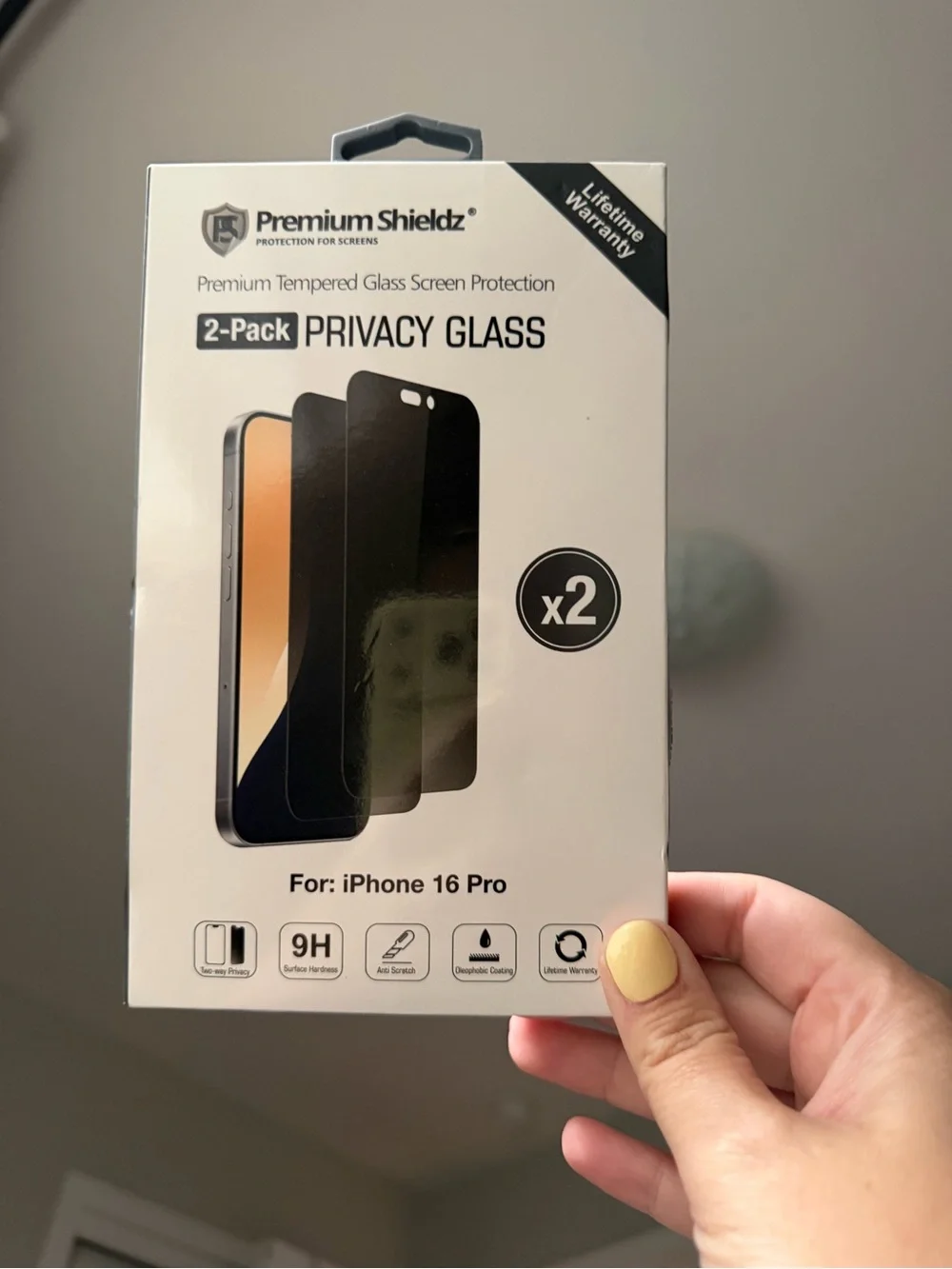 Privacy Tempered Glass Screen Protector for iPhone 16 Pro - Black (2-Pack)